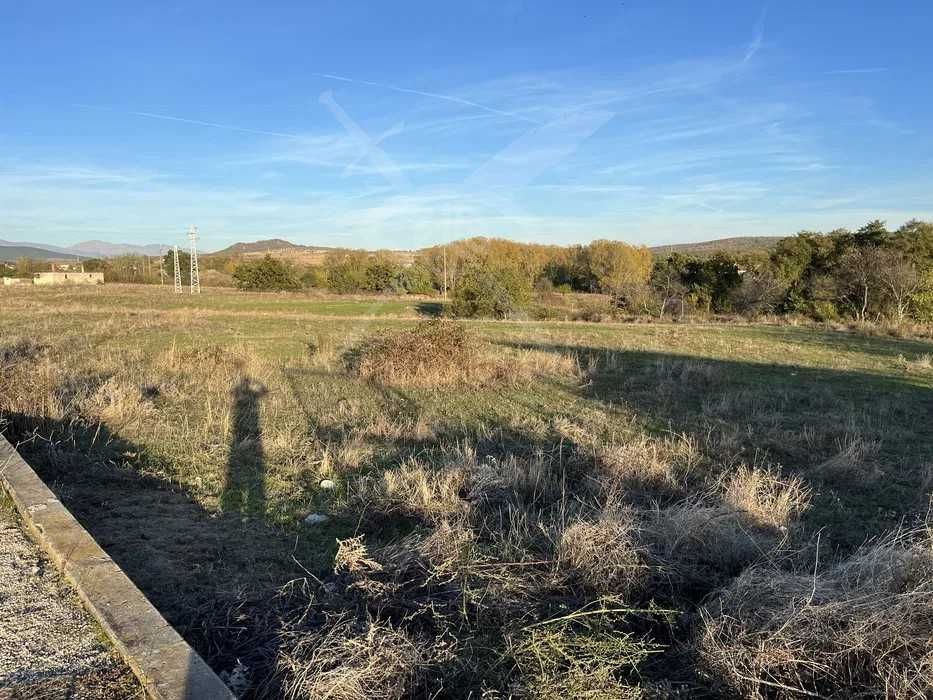 Парцел в гр.Хисаря 68373