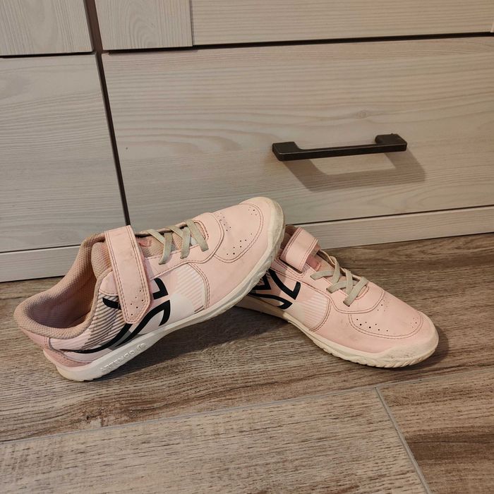 Обувки за момиче 36 номер