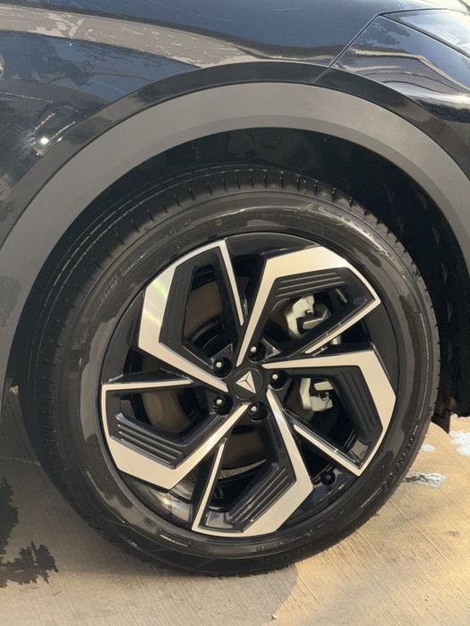 Deepal S07 215 max Наличиеда!!! Договорная!