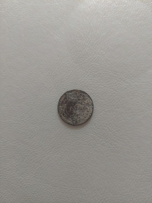 Продавам монета 10ст от 1974г.