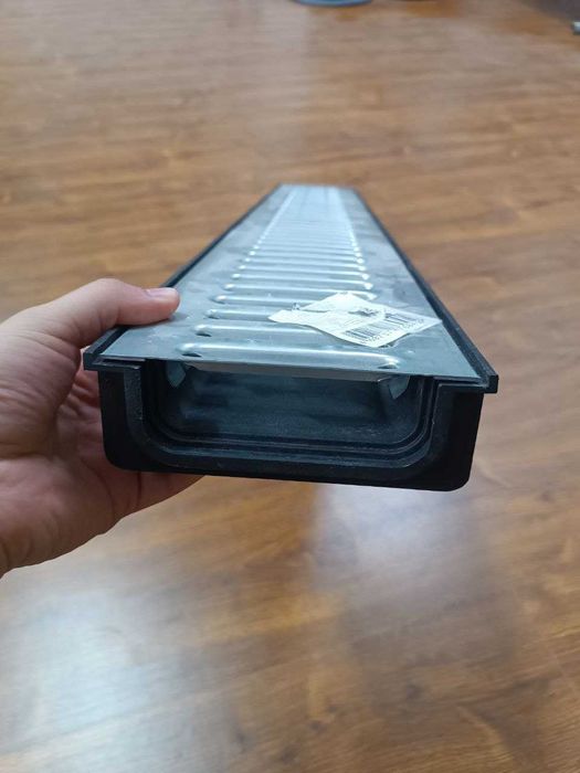 Стальная штампованная решетка SteeStart + пластиковый лоток