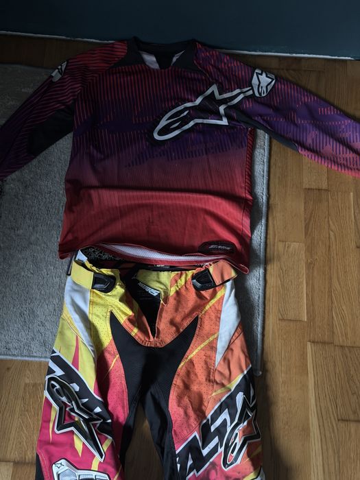 Bluza si pantaloni moto Alpinestars