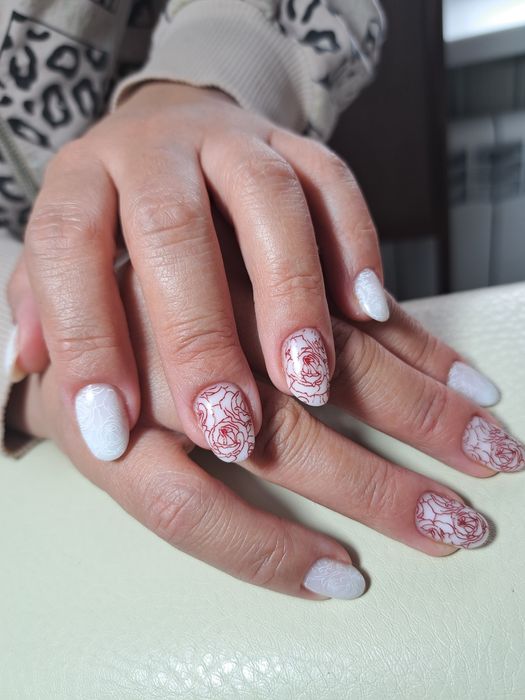 Дорогие девочки приглашаю вас на маникюр