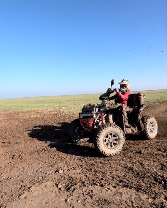 Vând polaris scrambler 1000 XP S