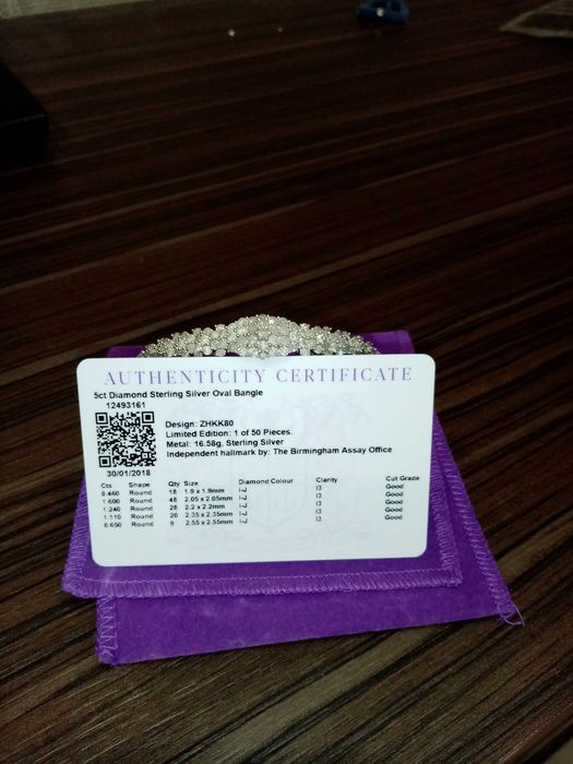 Съртефицирана Бутикува сребърна гривна лемитирама серия 5ct диаманти