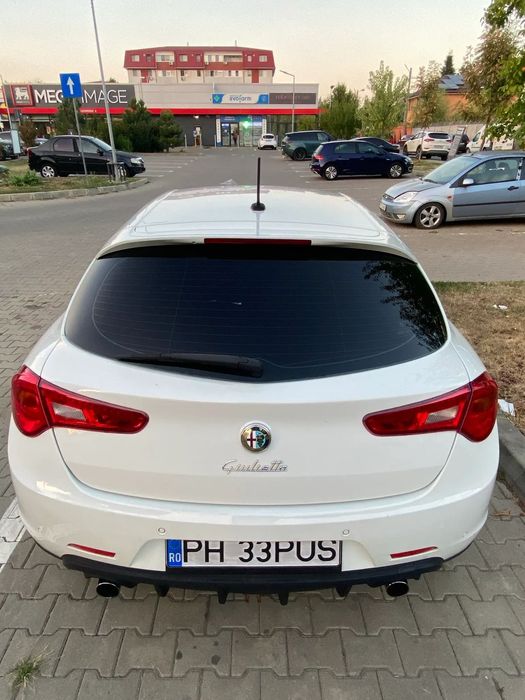 Alfa Romeo Giulietta 2012 diesel, 7.087 € — imagine 4