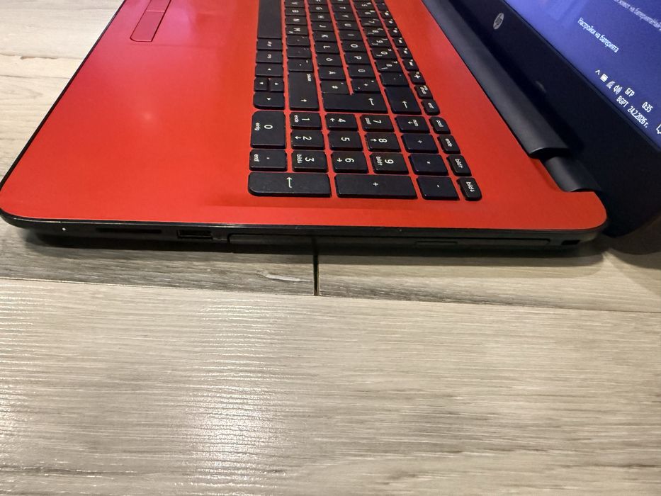 Hp 15-i3  6006u/8гб/250гб ссд