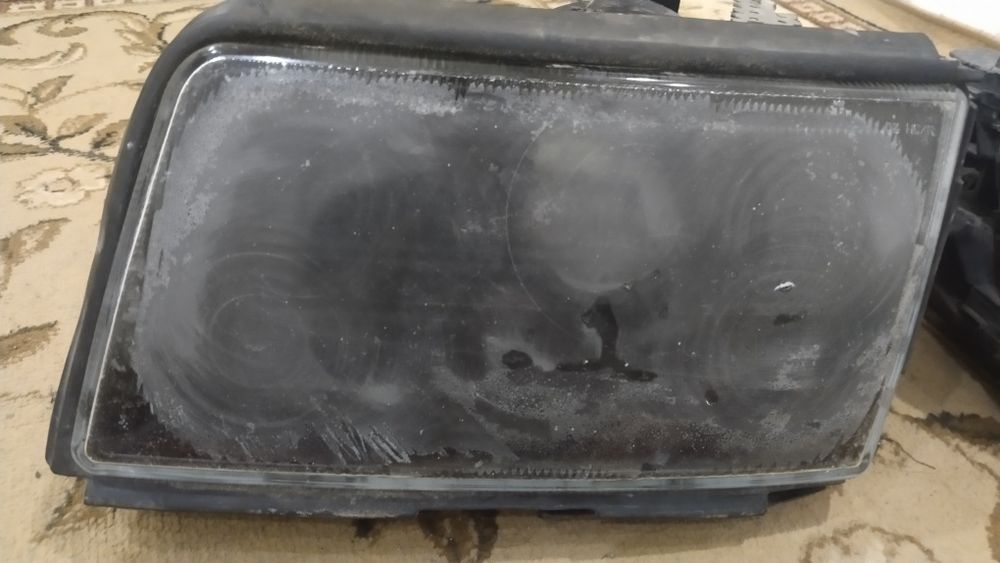 Ауди 100 с 4 фара би лэд