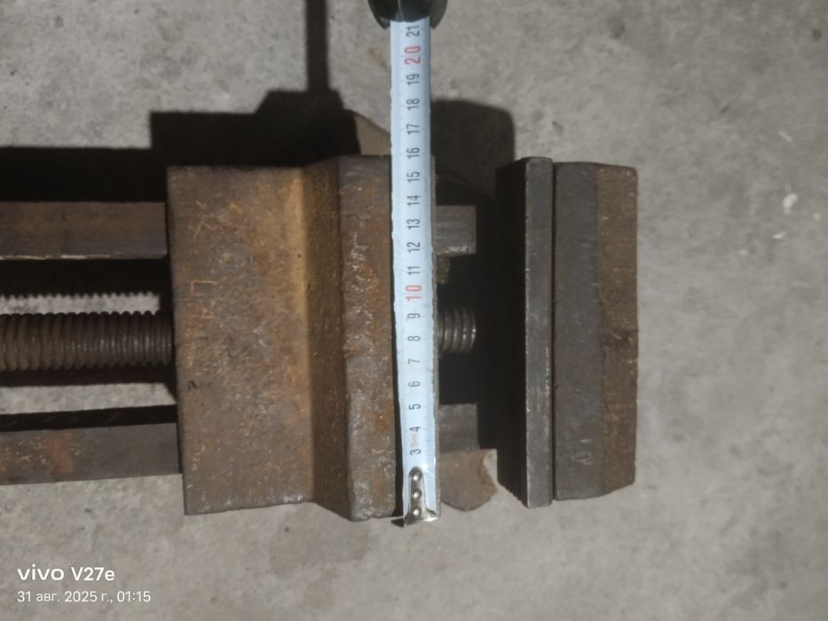 Продам тиски станочный