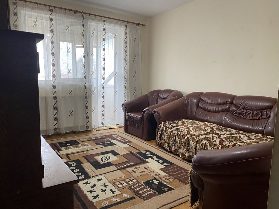 Inchiriez apartament,2 camere ,Aleea Trandafirilor
