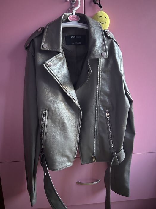 Чисто ново Кожено яке.