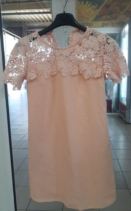 Rochii de vara second-hand. Foarte subtiri