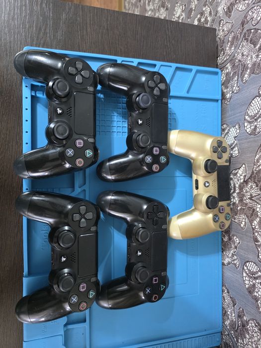 Продам Джойстик Геимпад Dualshock 4 Sony PlayStation