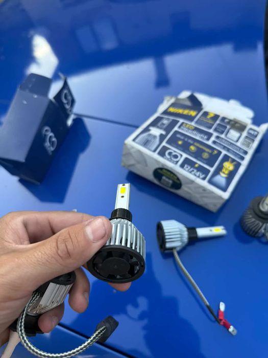 Лед крушки със вентилатор