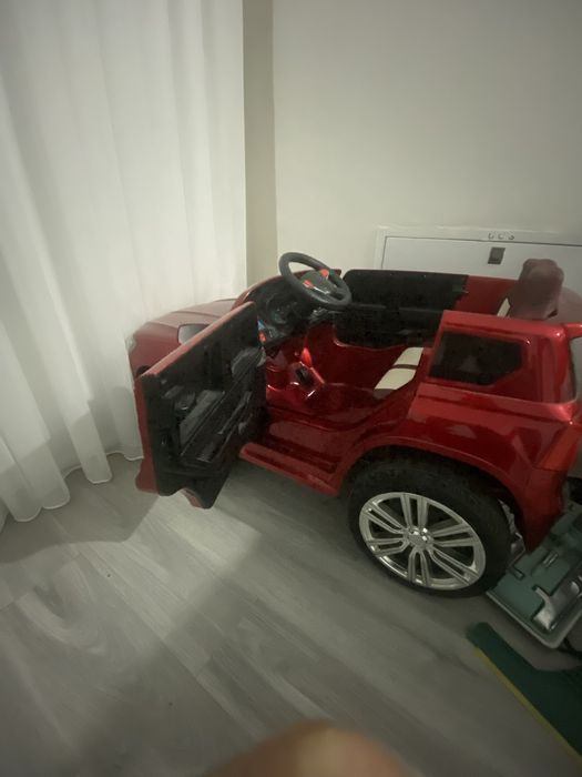 yosh bolalar uchun moshina