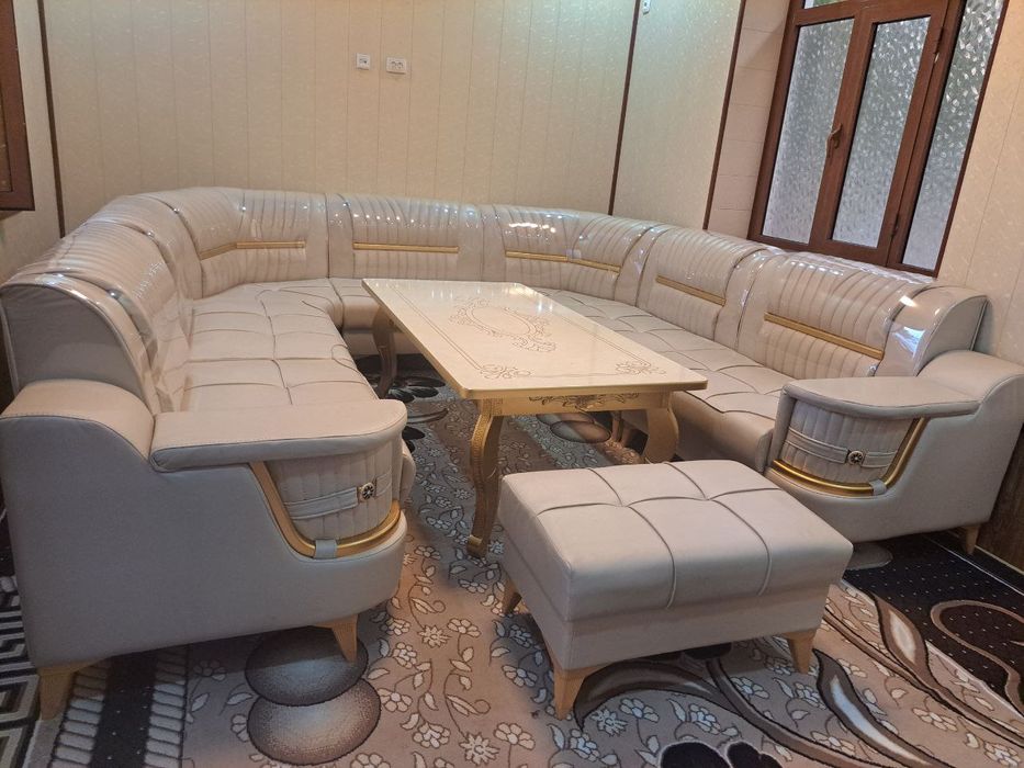 Yumshoq mebel ugaloq