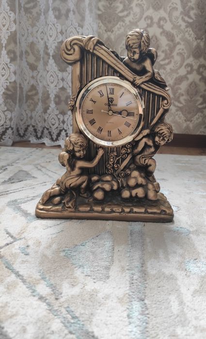 Часы. Настольные. Каминные