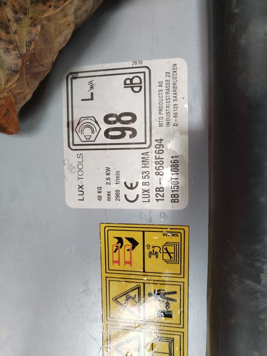 Vand autopropulsie mașini gazon einhell, lux touls, și alte piese din dezmembrarea mașinilor de gazon