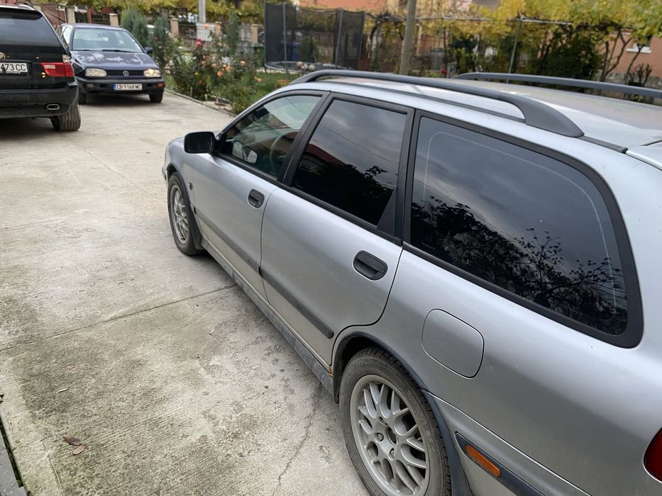 Волво в40 2.0 т4 на части