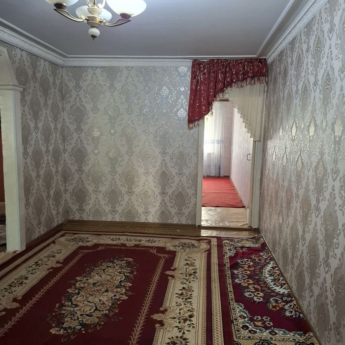 Квартира ижарага берилади.Тоза покиза яшайдиган оилалиларга.