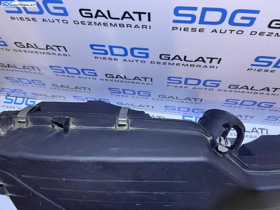 Corp Carcasa Admisie Filtru Aer BMW Seria 4 F32 F33 F36 F82 F83 418 420 425 2.0 D N47 2013 - Prezent Cod 8511655