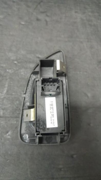 Buton geam electric dreapta spate fiat bravo 2 198 735380457