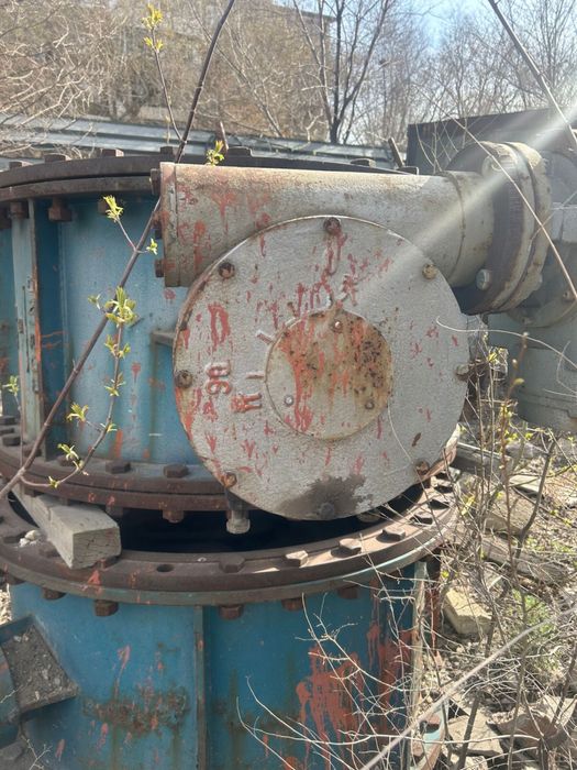 Дисковый поворотный затвор