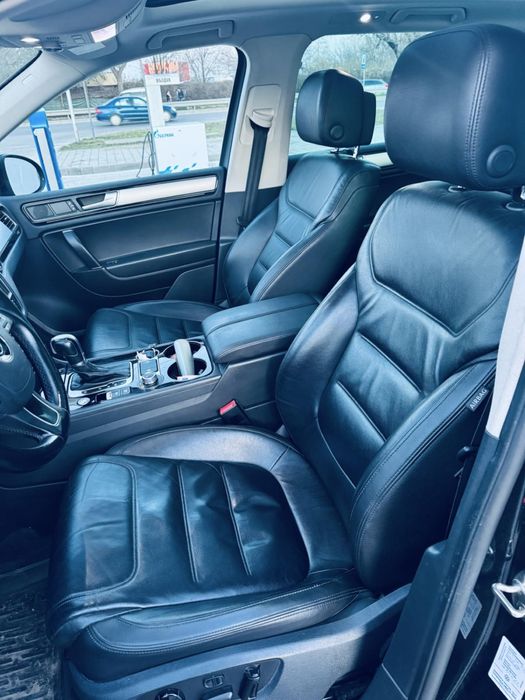 WV Touareg 3.0 TDI Facelifft R-line-key-less