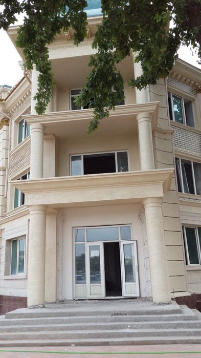 Здание под гостиницу