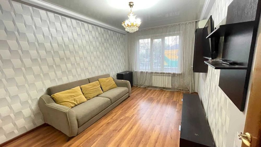 Продам 2 ком Сейфуллина Женис 47м2, 2/5 этаж, 20 млн, Торг!