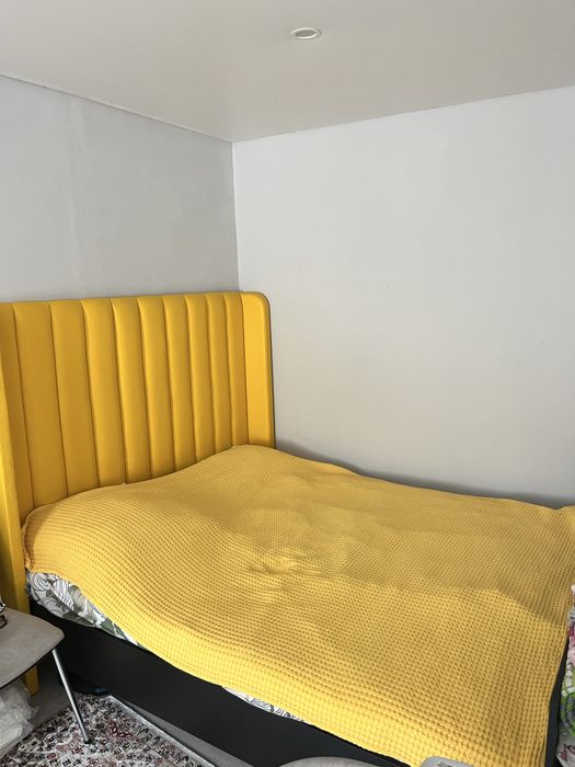 Продам двухспальную кровать