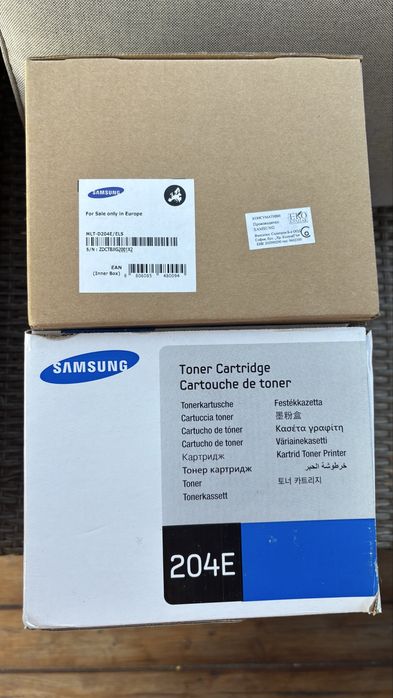 Оригинални тонер касети Samsung MLT- D204E