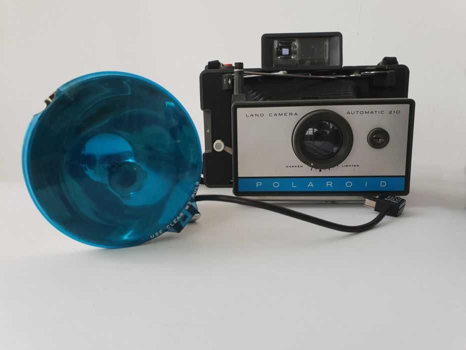 Agfa Click II Beacon Two Twenty Five Agfa Isola Polaroid 210 Automatic