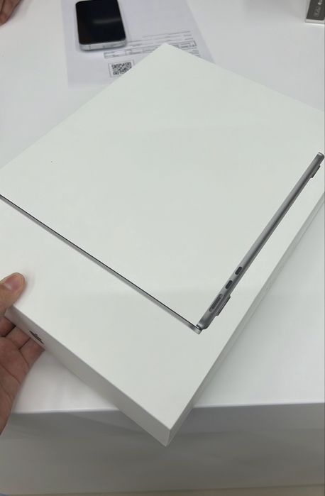 MacBook Air 13 2024