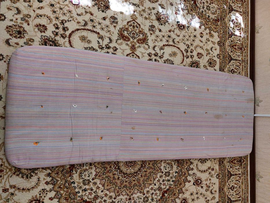 Продам матрац полуторка