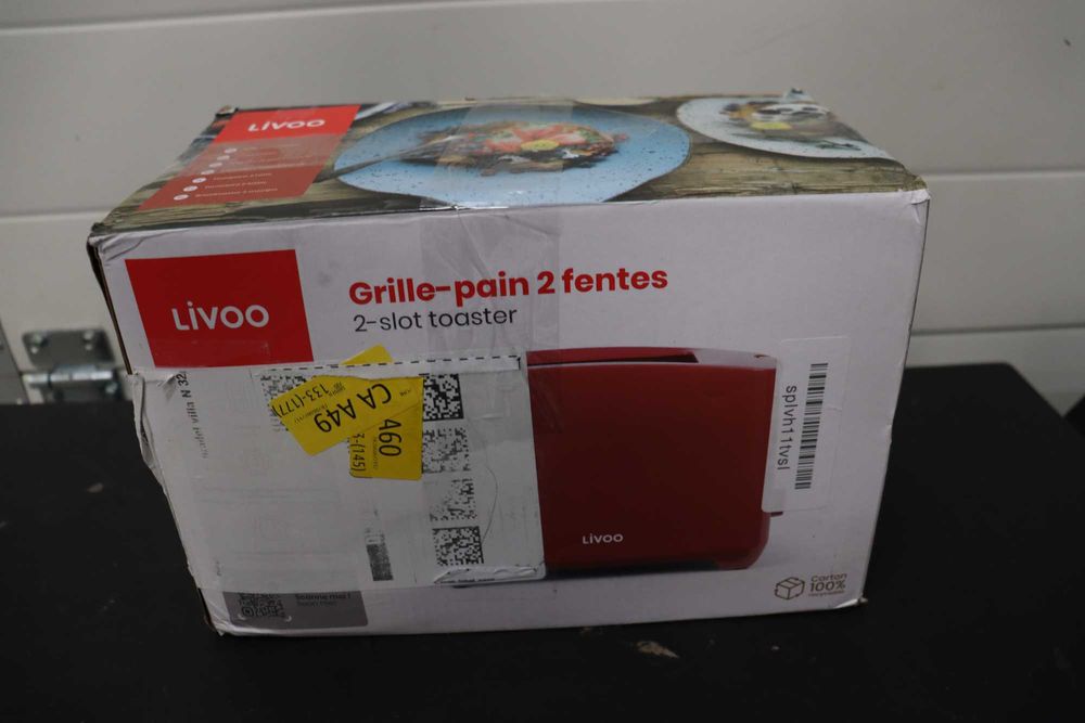 Livoo Тостер, 2 слота 750W, 3функции, 7нива,подвижен колектор за трохи