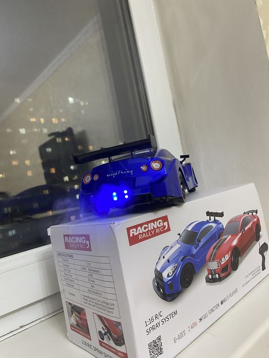 Дрифт машинка на радиоуправлении