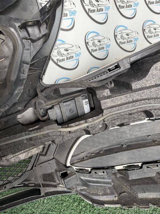 Bara fata Mercedes C class w205 completa instalatie pdc distronic radar absorbant senzor pedestriaj