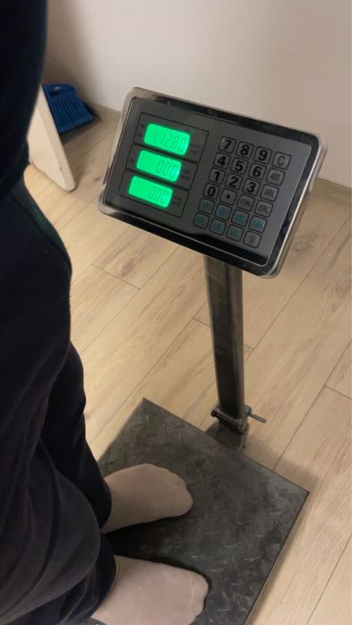 Vand cantar folosit de o luna