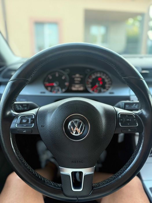VOLKSWAGEN Passat CC 2010 — imagine 2