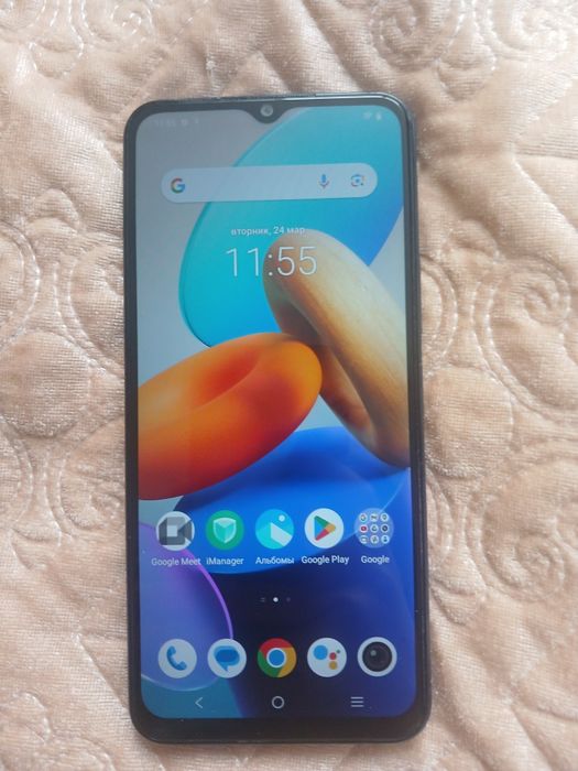 Телефон vivo Y22