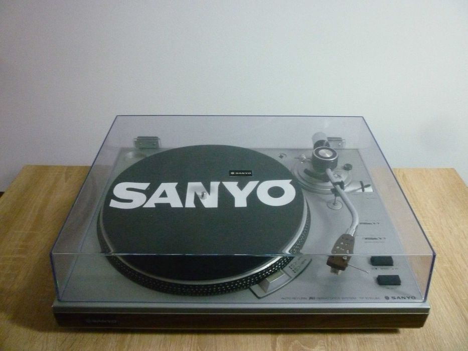 pick-up  sanyo tp-1010 um