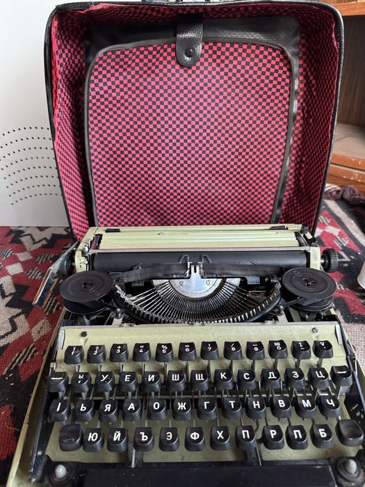 Пишеща машина