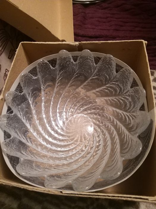 Продам вазу в отличном состоянии