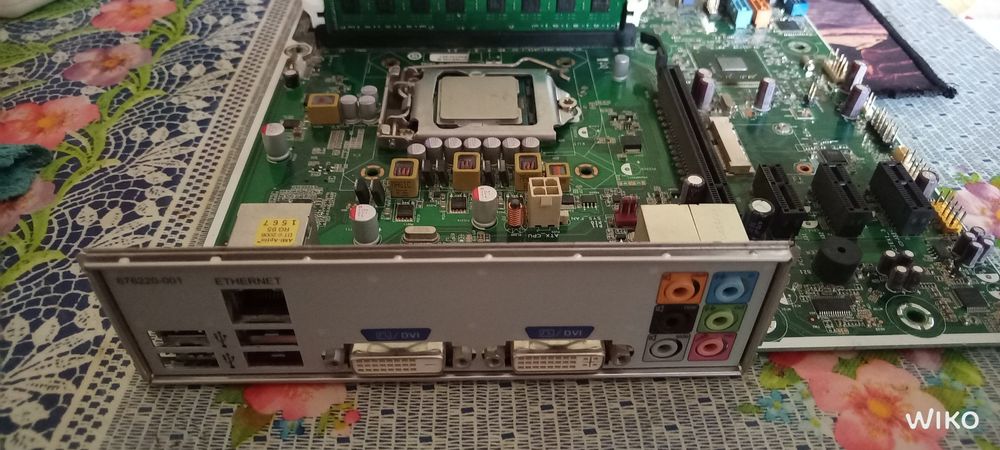 Материнка hp 1155сокет