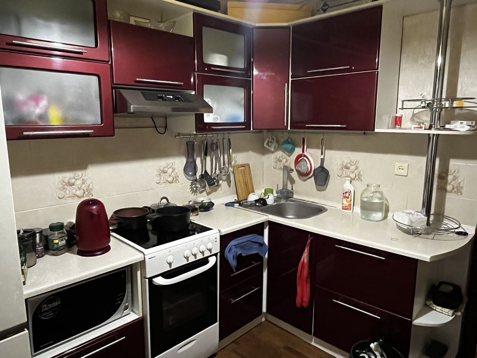 Продам кухню мдф