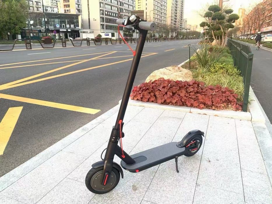 trotineta Electrica Cu bluethooth