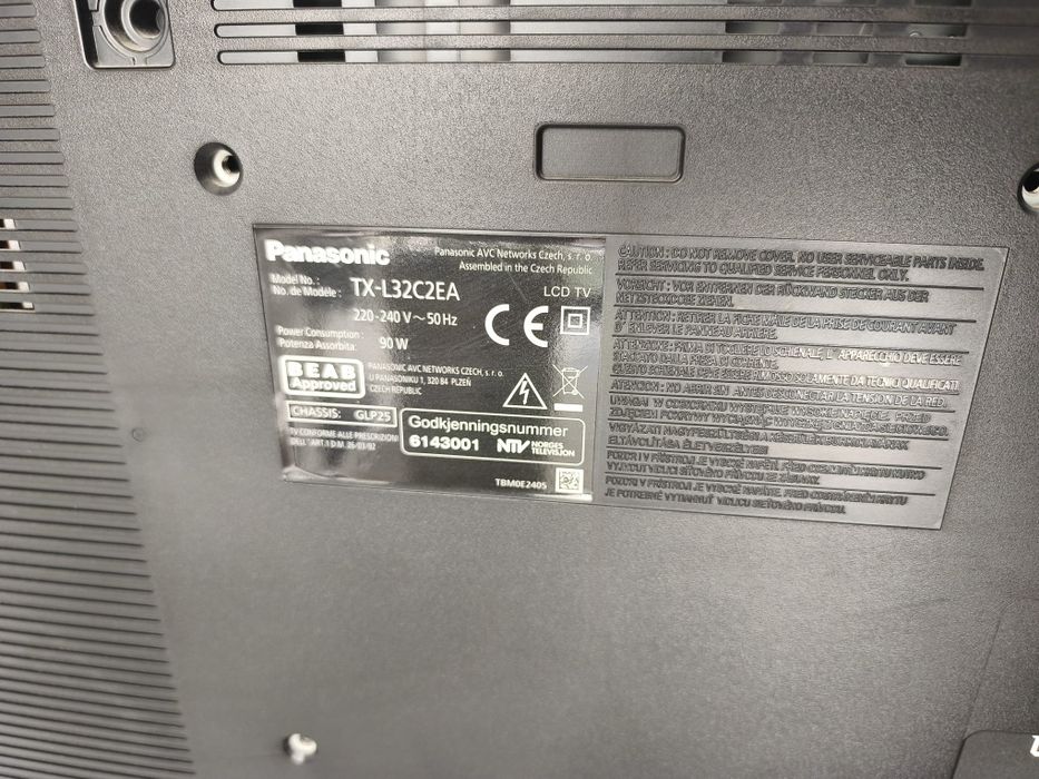 Televizor LCD Panasonic Viera 32 inch in stare perfecta, fabricat in Cehia, 499 lei