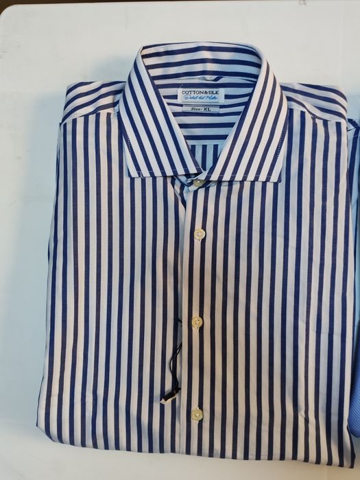 Vind  cămăși de calitate superioara de firma