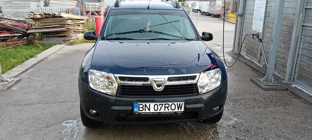 vind sau schimb dacia duster